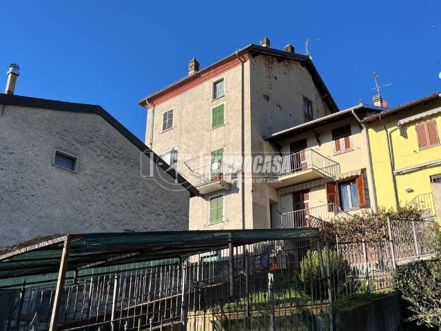 Casa indipendente in vendita a Trisobbio AL