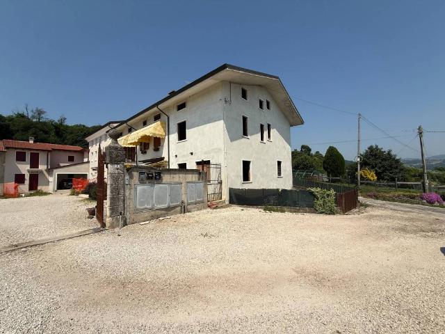 Casa indipendente in vendita a Trissino VI