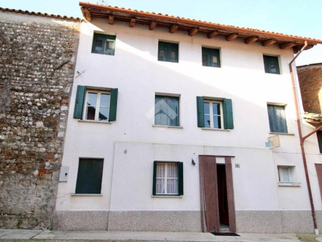 Casa indipendente in vendita a Trivignano Udinese UD