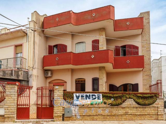 Casa indipendente in vendita a Tuglie LE