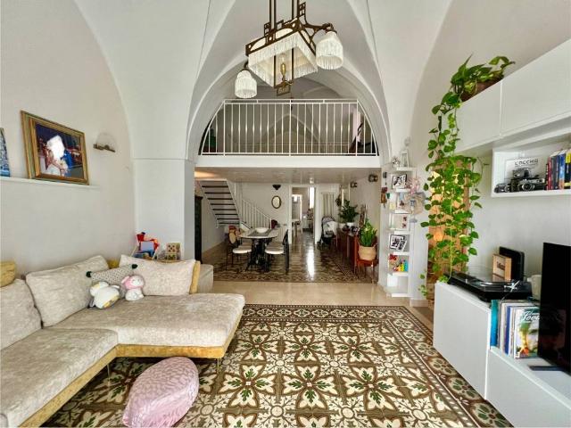 Casa indipendente in vendita a Tuglie LE