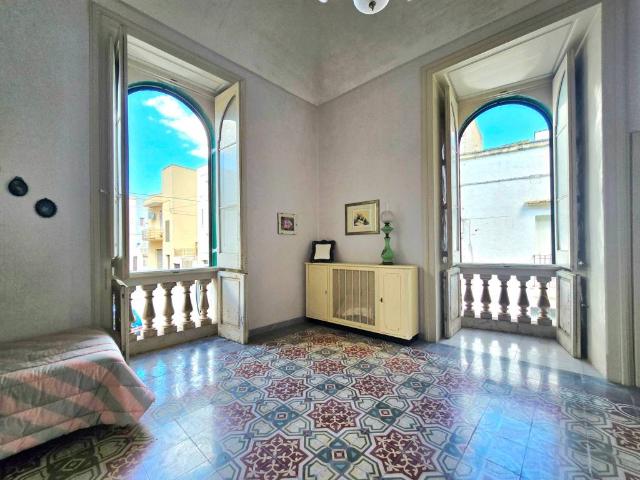 Casa indipendente in vendita a Tuglie LE