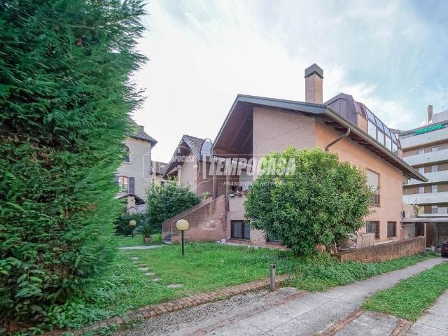 Villa in vendita a Turbigo