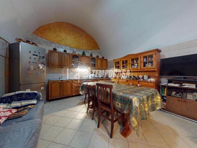 Casa indipendente in vendita a Turi