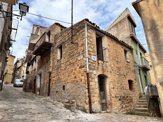 Casa indipendente in vendita a Tusa ME