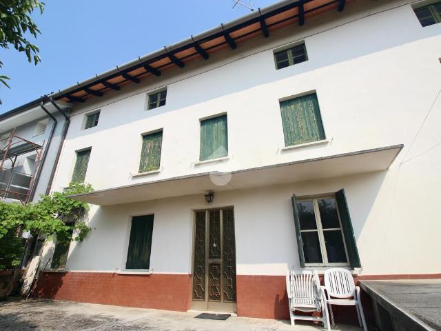Casa indipendente in vendita a Udine