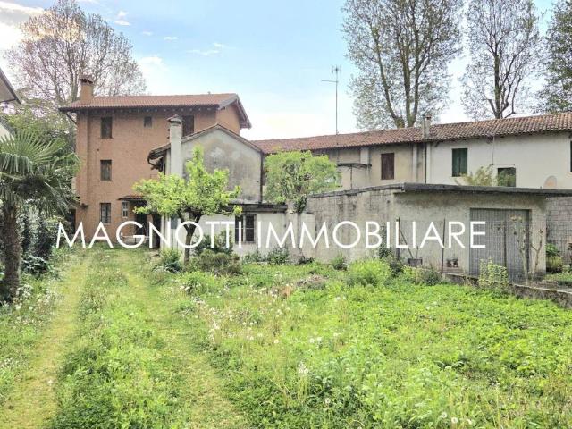 Casa indipendente in vendita a Udine UD