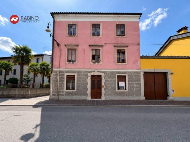 Casa indipendente in vendita a Udine UD