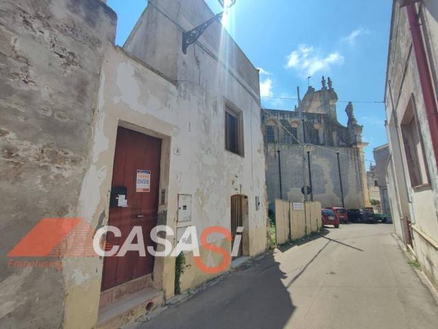 Casa indipendente in vendita a Uggiano la Chiesa LE
