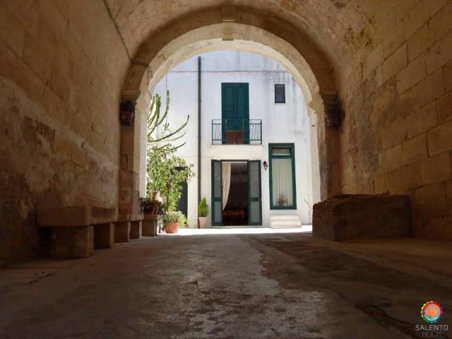 Casa indipendente in vendita a Uggiano la Chiesa LE