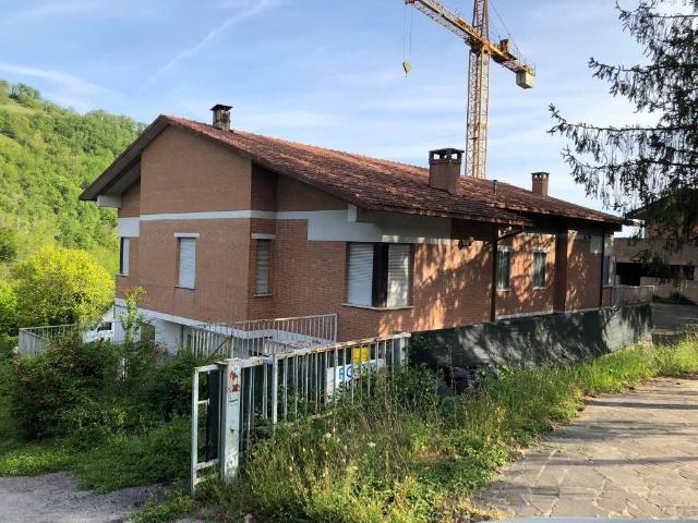 Casa indipendente in vendita a Urbino PU