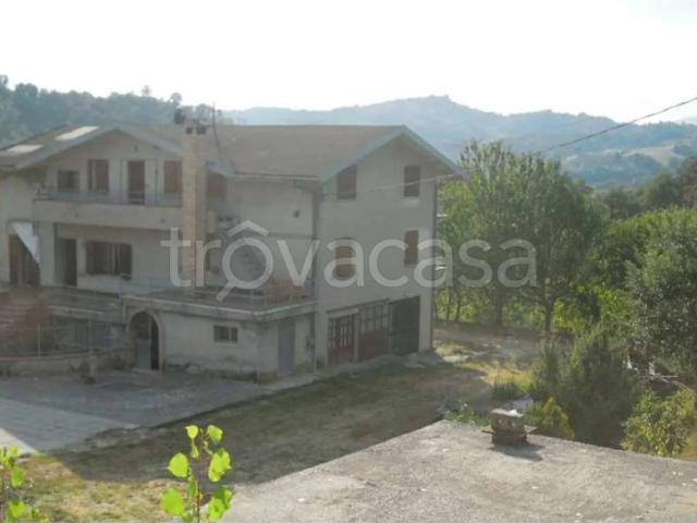 Casa indipendente in vendita a Urbino via Ca’ Ciccoccia, Trasanni