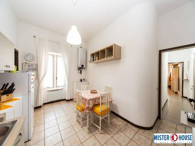 Casa indipendente in vendita a Usmate Velate MB
