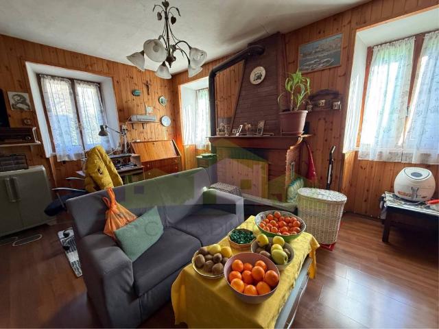 Casa indipendente in vendita a Vocca VC