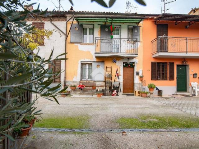 Casa indipendente in vendita a Voghera PV