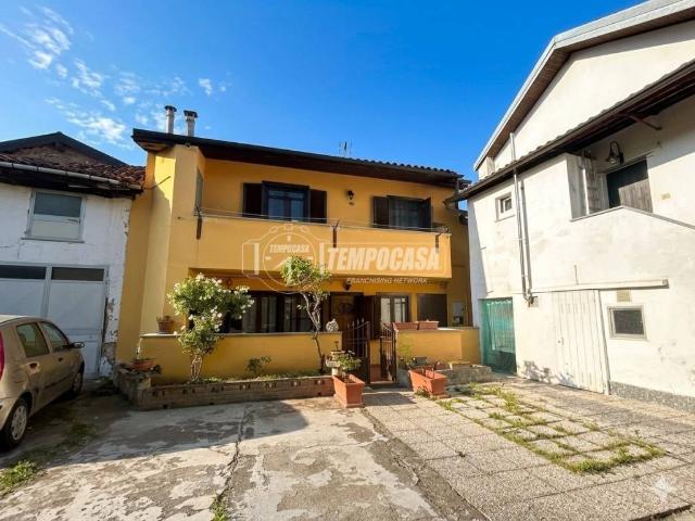 Casa indipendente in vendita a Volpiano TO
