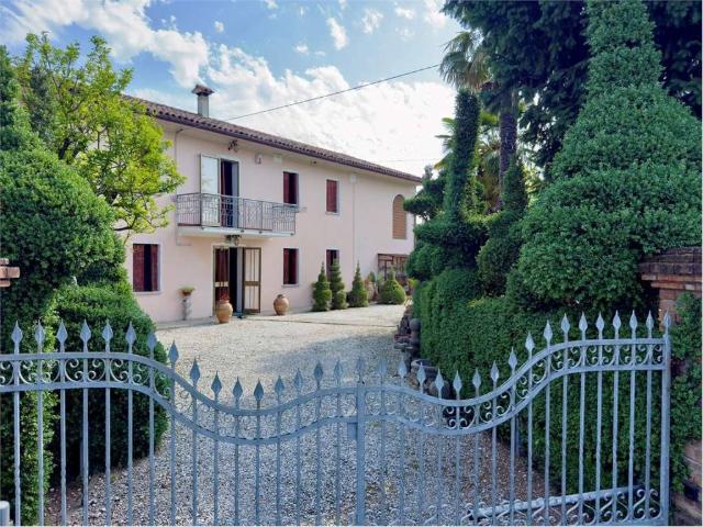 Casa indipendente in vendita a Vazzola TV