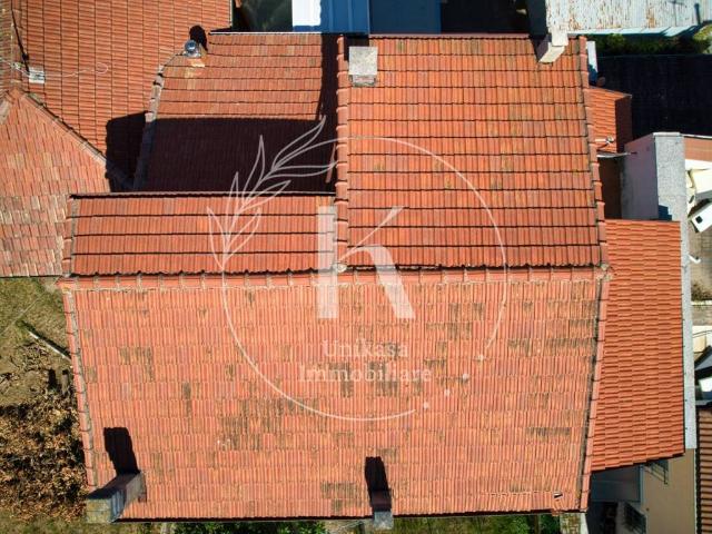 Casa indipendente in vendita a Vado Ligure SV