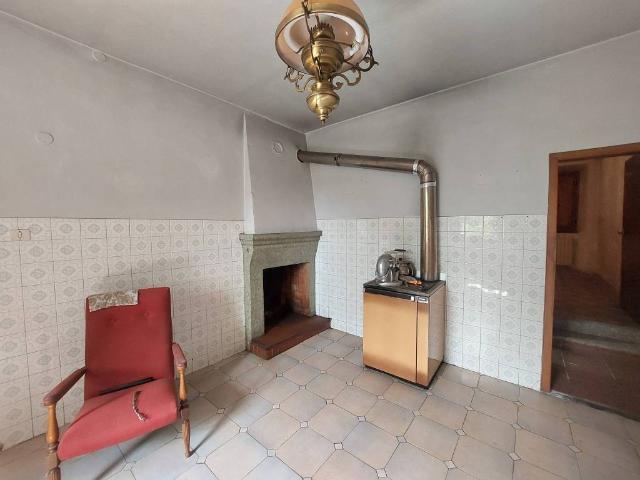 Casa indipendente in vendita a Vaiano PO