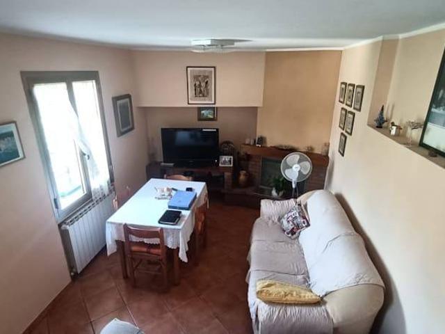 Casa indipendente in vendita a Vaiano PO