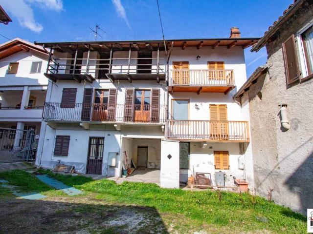 Casa indipendente in vendita a Vaie TO