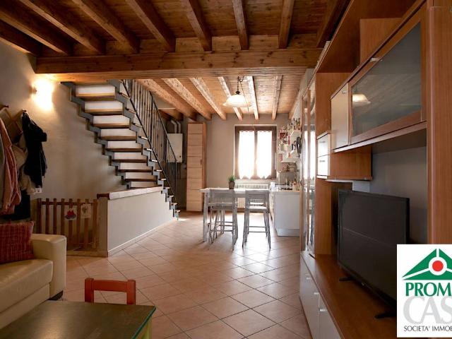 Casa indipendente in vendita a Vailate CR