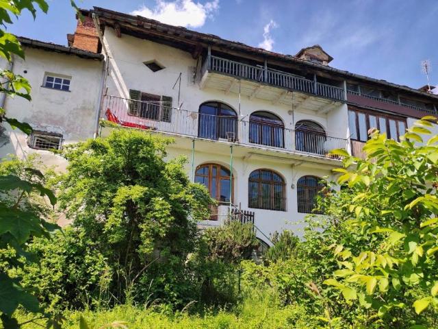 Casa indipendente in vendita a Valchiusa TO