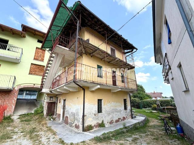 Casa indipendente in vendita a Valgioie TO
