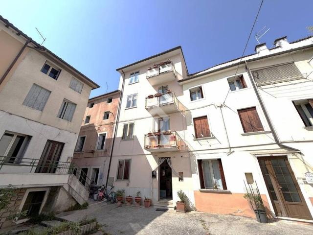 Casa indipendente in vendita a Valdagno VI