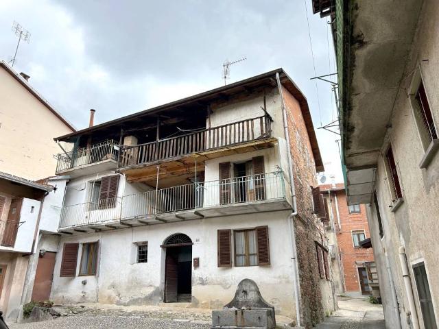 Casa indipendente in vendita a Valdilana BI