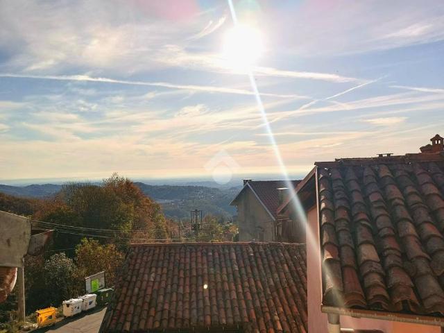 Casa indipendente in vendita a Valdilana BI