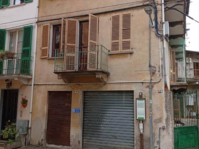 Casa indipendente in vendita a Valdilana BI