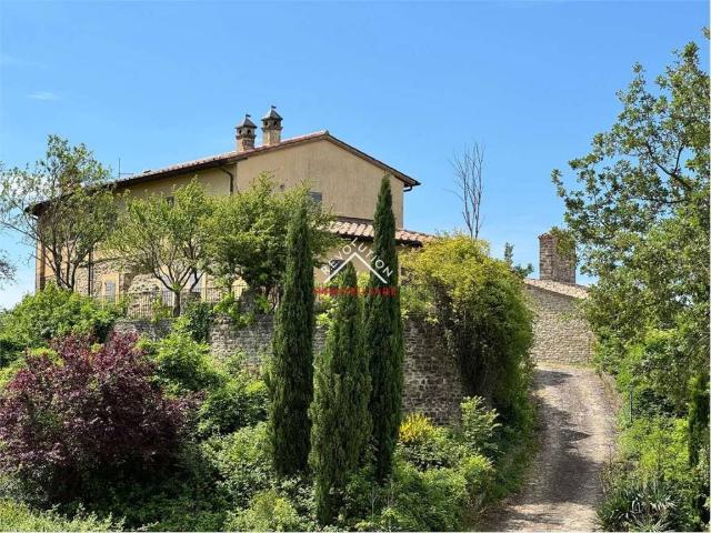 Casa indipendente in vendita a Valfabbrica PG
