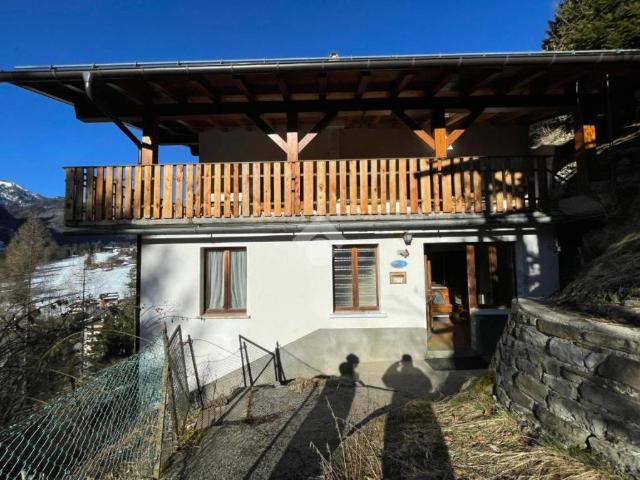 Casa indipendente in vendita a Vallada Agordina, Mas