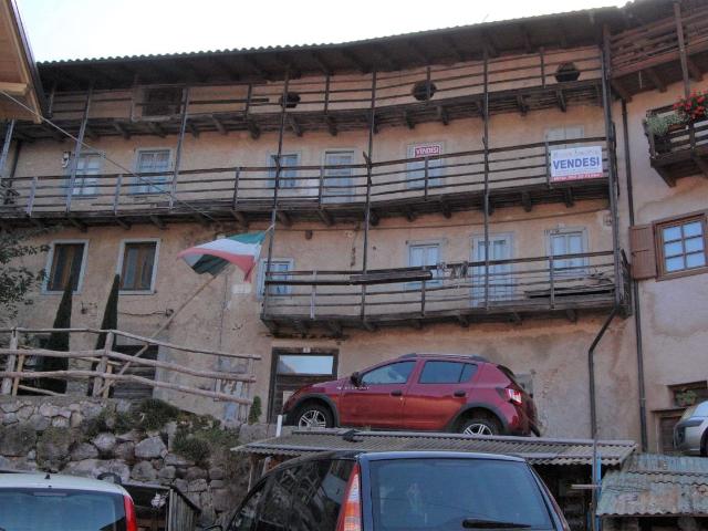 Casa indipendente in vendita a Vallarsa