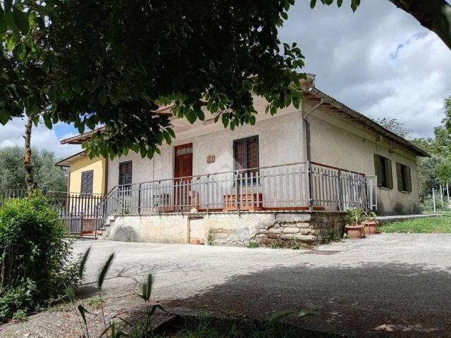 Casa indipendente in vendita a Valmontone RM