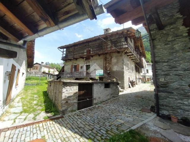 Casa indipendente in vendita a Valsavarenche AO