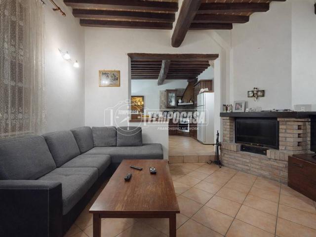 Casa indipendente in vendita a Valsamoggia