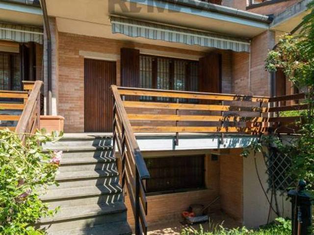 Casa indipendente in vendita a Valsamoggia via Clelia Barbieri, 11