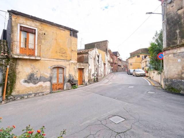 Casa indipendente in vendita a Valverde