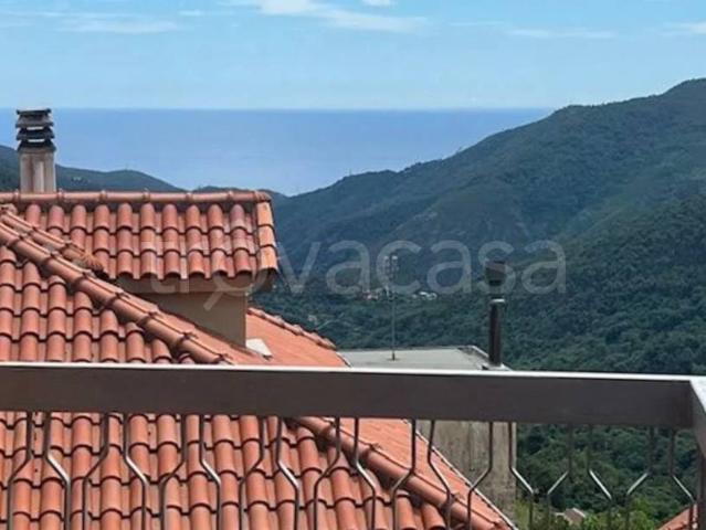 Casa indipendente in vendita a Varazze, Alpicella