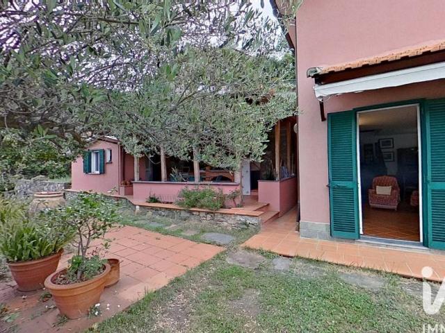 Casa indipendente in vendita a Varazze SV