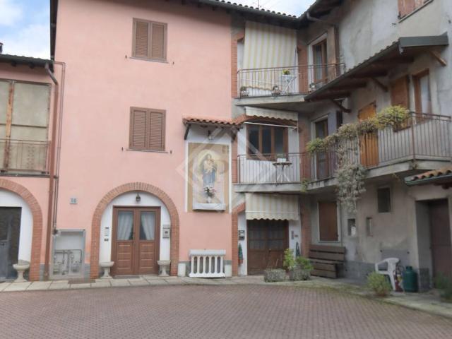 Casa indipendente in vendita a Varese VA