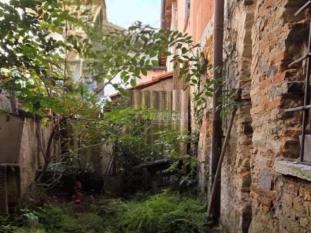 Casa indipendente in vendita a Varese VA