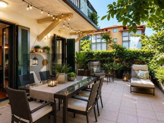 Casa indipendente in vendita a Varese VA