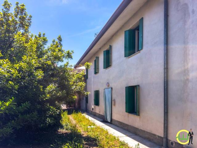 Casa indipendente in vendita a Varmo UD