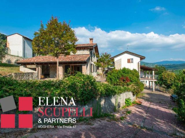 Casa indipendente in vendita a Varzi PV