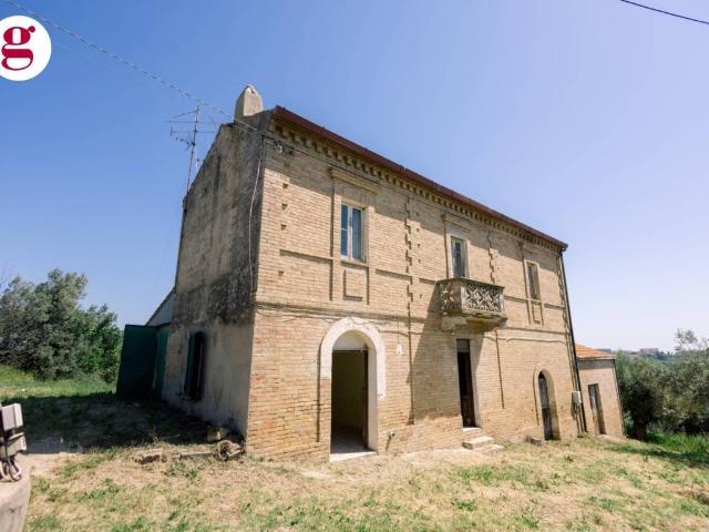 Casa indipendente in vendita a Vasto CH