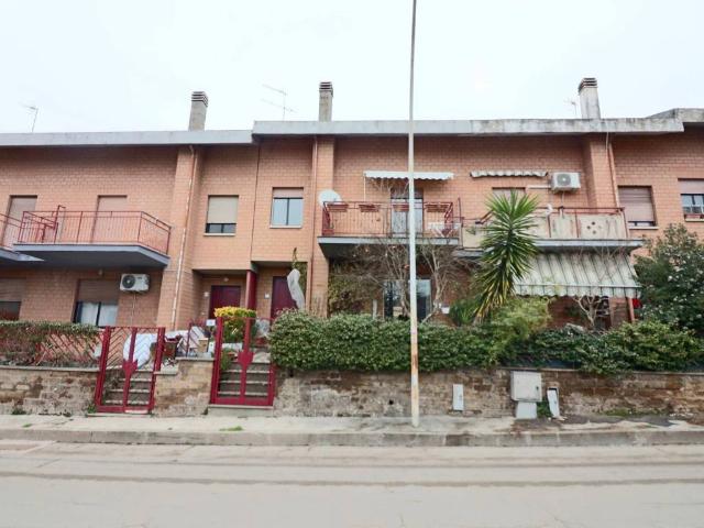 Casa indipendente in vendita a Vetralla VT