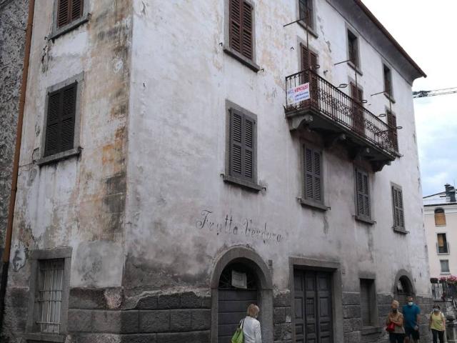 Casa indipendente in vendita a Vezza d'Oglio BS